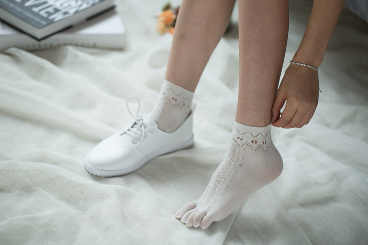 Ankle High Stockings D-2517-White