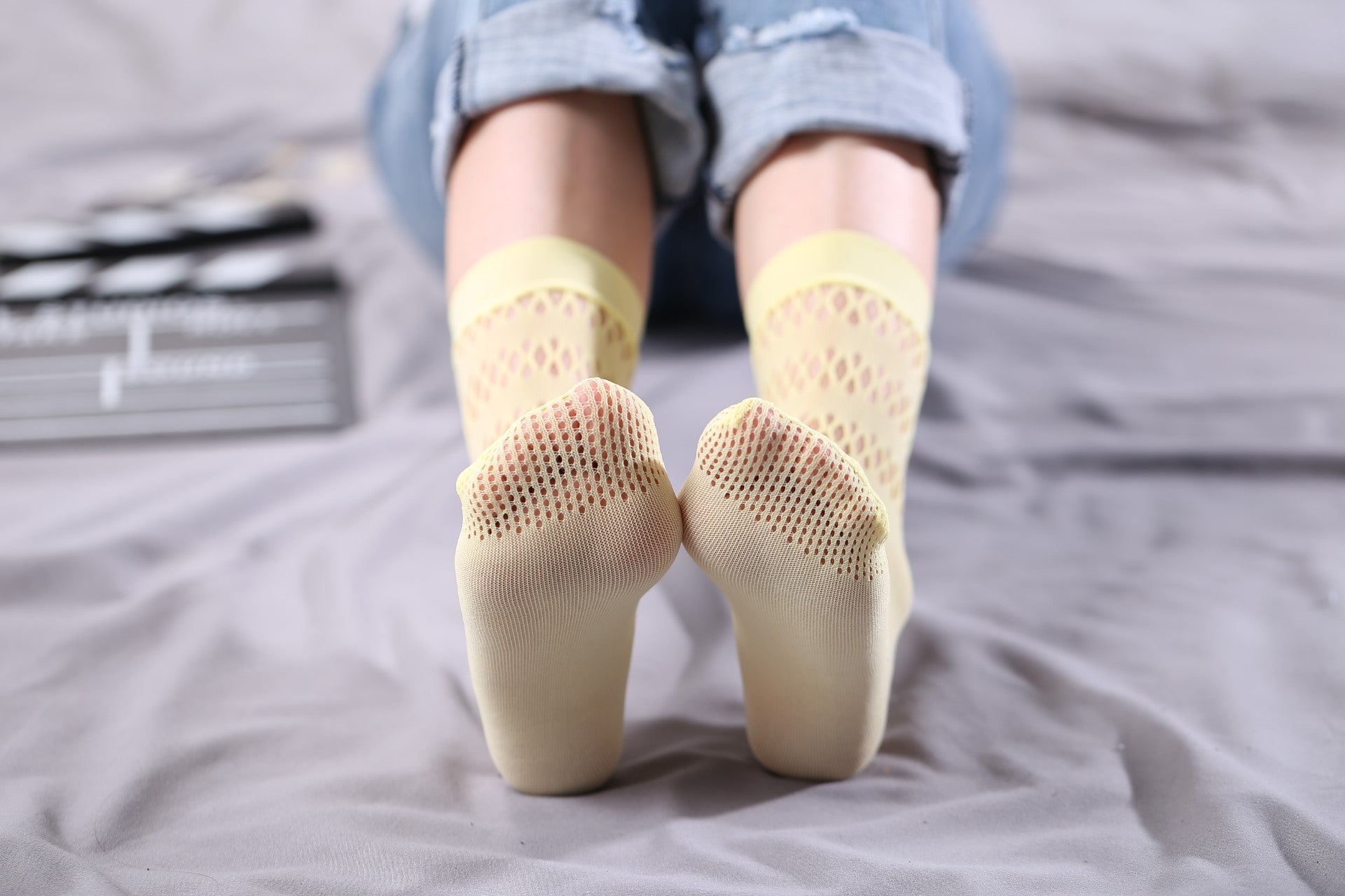Ankle High Stockings D-2525-Lemon-Yellow
